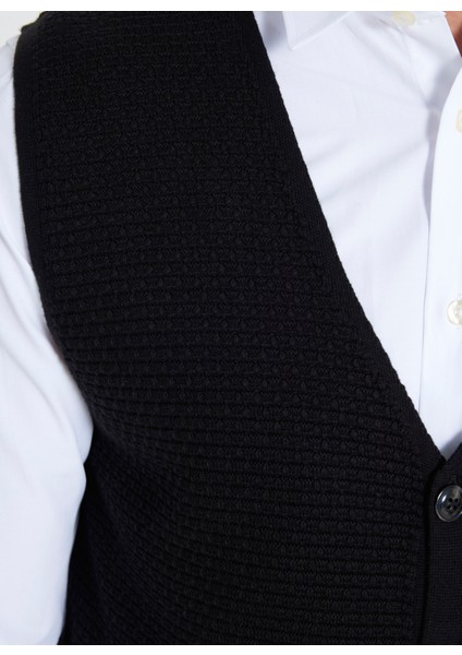 V Yaka Standart Siyah Erkek Kazak ACE492510255_TRIKO V Yaka indirimleri