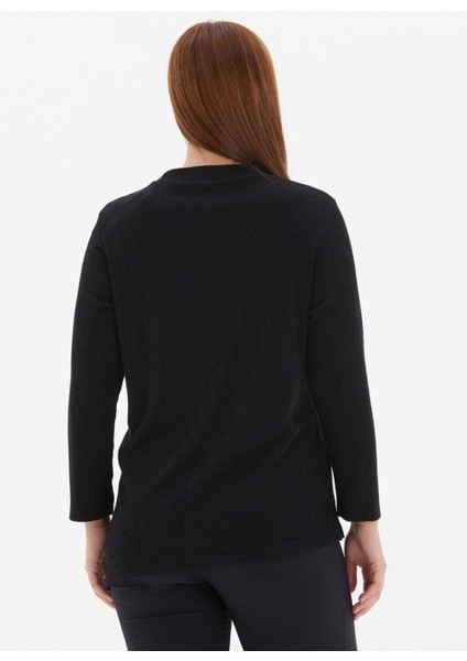 Yuvarlak Yaka Düz Siyah Kadın Bluz 24KSL8963-BB fırsatları