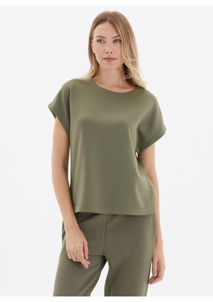 Kayık Yaka Düz Haki Kadın Bluz 24KSL8951