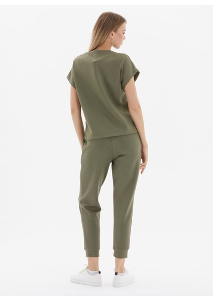 Kayık Yaka Düz Haki Kadın Bluz 24KSL8951 indirimleri