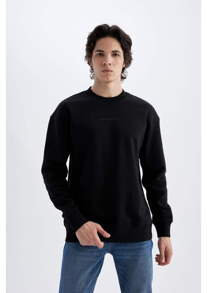 Boxy Fit Bisiklet Yaka Baskılı Sweatshirt Black