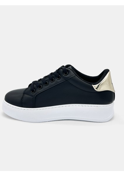 Siyah Gold Detaylı Kadın Sneaker