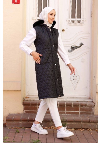 Kadın Kapüşonlu Uzun Kapitone Yelek -PMK341 fırsatları