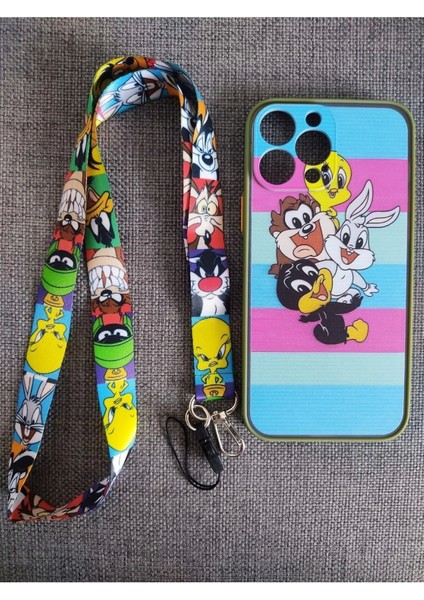 iPhone 13 Pro Max Uyumlu Kamera Korumalı Looney Tunes Tuşları Renkli Telefon Boyun Askılı Set Kılıf