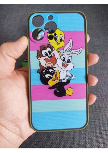 iPhone 13 Pro Max Uyumlu Kamera Korumalı Looney Tunes Tuşları Renkli Telefon Boyun Askılı Set Kılıf fiyatları