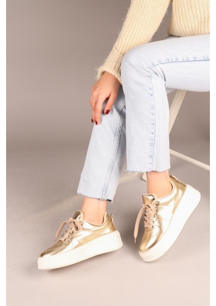 DİS Metalik Kadın Spor Ayakkabı GOLD