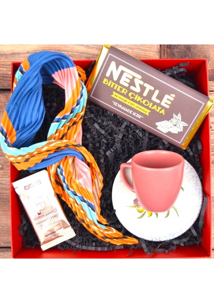 Öğretmenler Günü - Fincan & Ipek Fular & Nestle Nostalji Cikolata & Türk Kahvesi