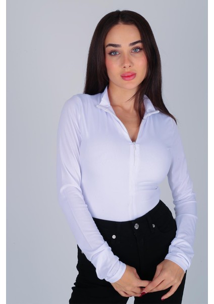 Kadın Beyaz Fermuarlı Parmak Geçmeli Çıtçıtlı Body fiyatları