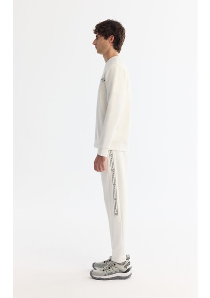 Erkek Ekru Bisiklet Yaka Pamuklu Baskılı Elastan Sweatshirt A42y1308 modelleri