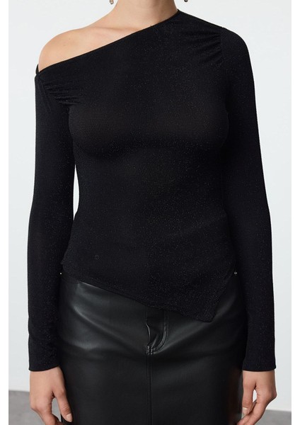 Kadın Moda Şık Üst Giyim Regular Asimetrik Yaka Fitted Kalıp Örme Asimetrik Etek Ucu Detaylı Bluz