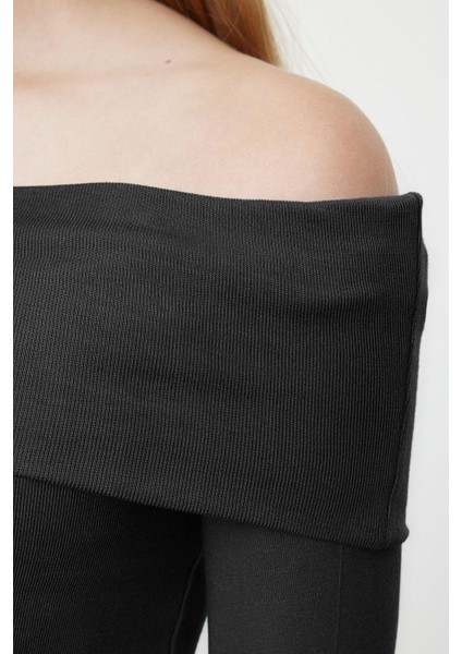 Kadın Moda Şık Üst Giyim Crop Carmen Yaka Slim Kalıp Örme Kısa Esnek Bluz