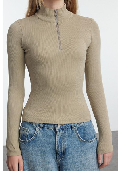 Stil Kadın Fitted Vücuda Oturan Esnek Bluz Regular Örme Slim Kalıp modelleri