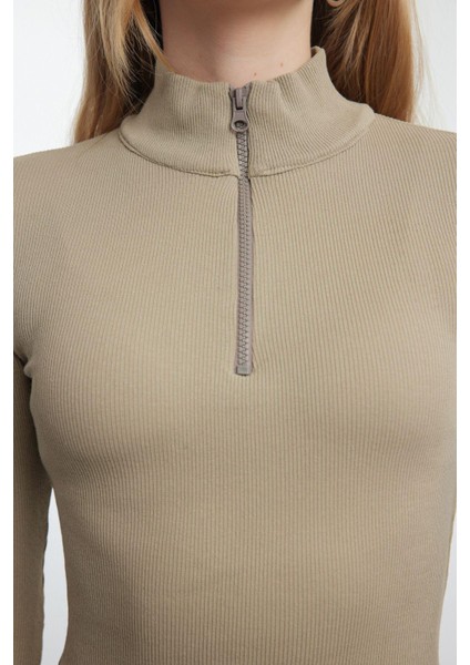 Stil Kadın Fitted Vücuda Oturan Esnek Bluz Regular Örme Slim Kalıp fırsatları