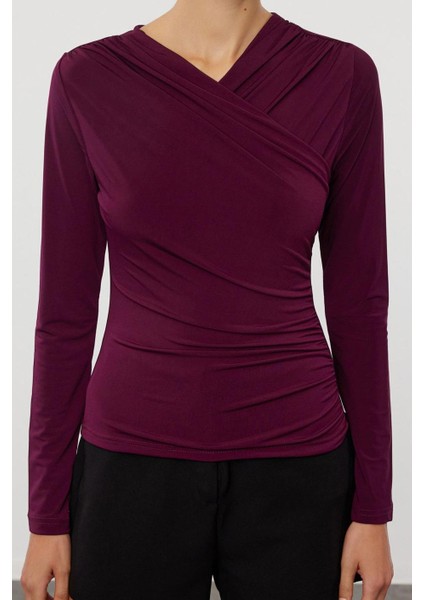 Kadın Regular Kruvaze Yaka Slim Kalıp Örme Büzgü Drape Detaylı Fitted Vücuda Oturan Kollu Esnek Bluz