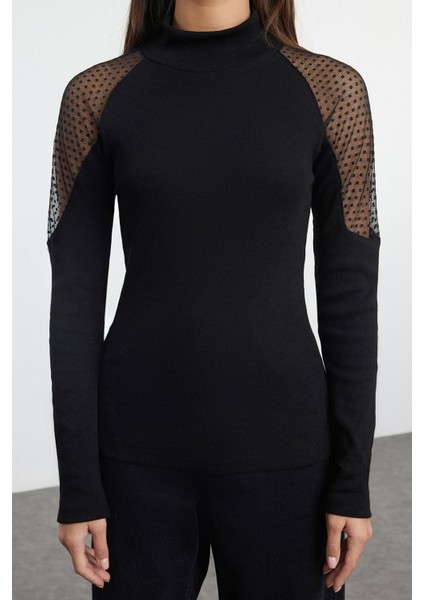 Kadın Regular Dik Yaka Reglan Kol Slim Kalıp Örme Tül Garni Fitted Vücuda Oturan Fitilli Esnek Bluz