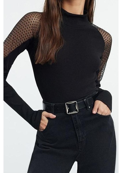 Kadın Regular Dik Yaka Reglan Kol Slim Kalıp Örme Tül Garni Fitted Vücuda Oturan Fitilli Esnek Bluz