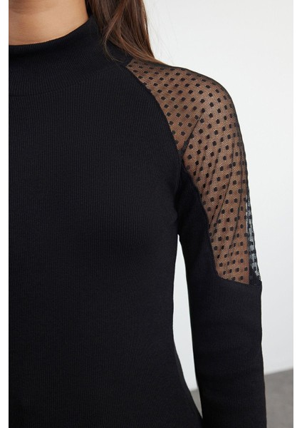 Kadın Regular Dik Yaka Reglan Kol Slim Kalıp Örme Tül Garni Fitted Vücuda Oturan Fitilli Esnek Bluz