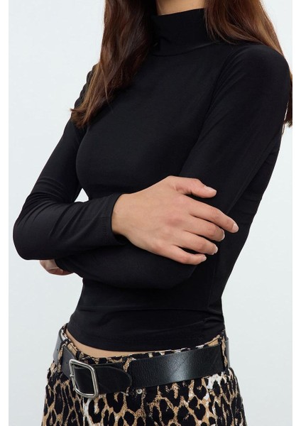 Kadın Moda Şık Regular Dik Yaka Slim Kalıp Örme Fitted Vücuda Oturan Kollu Fitilli Esnek Bluz modelleri