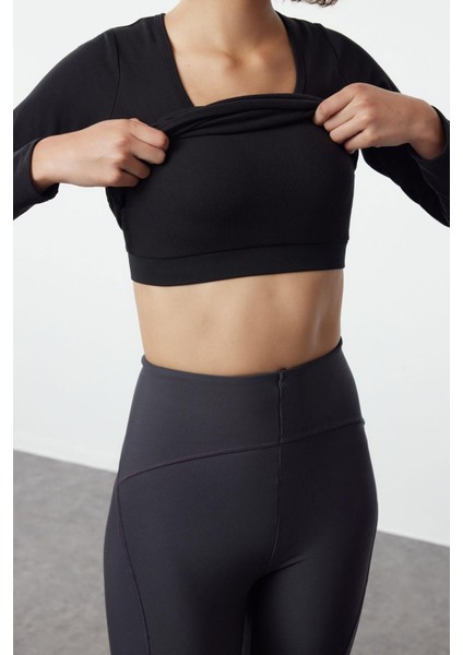 Kadın Crop Slim Fit Kalıp Fırçalı Soft Kumaş 2 Katlı Içi Pedli Reflektör Baskılı Yoga Spor Üst Bluz fiyatları