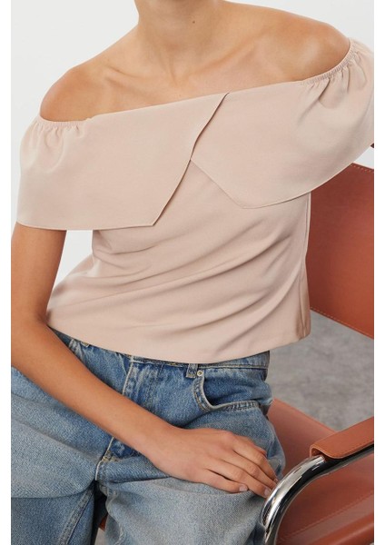 Kadın Moda Şık Üst Giyim Regular Carmen Yaka Düşük Kol Regular Kalıp Dokuma Omzu Açık Fitted Bluz modelleri