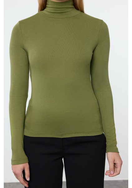 Kadın Moda Şık Regular Balıkçı Yaka Slim Kalıp Örme Yumuşak Kumaşlı Fitted Vücuda Oturan Esnek Bluz