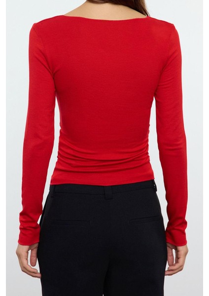 Stil Kadın Fitted Vücuda Oturan Büzgü Drape Detaylı Esnek Bluz Crop Örme Slim Kalıp Düşük Kol indirimleri