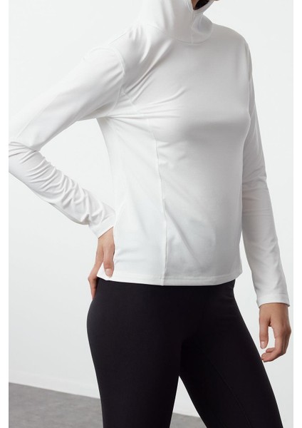 Stil Kadın Micro Reflektör Baskı Detaylı Spor Üst Bluz Örme Slim Fit Kalıp Reglan Kol