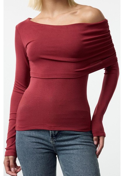 Kadın Moda Şık Üst Giyim Regular Asimetrik Yaka Slim Kalıp Örme Fitted Vücuda Oturan Esnek Bluz fırsatları