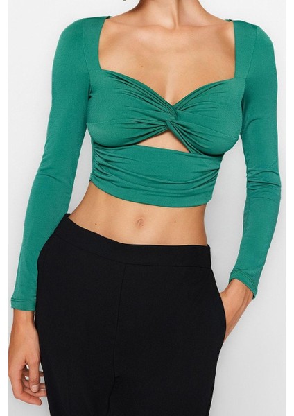 Stil Kadın Pencere Cut Out Detaylı Bluz Crop Örme Fitted Kalıp fiyatları