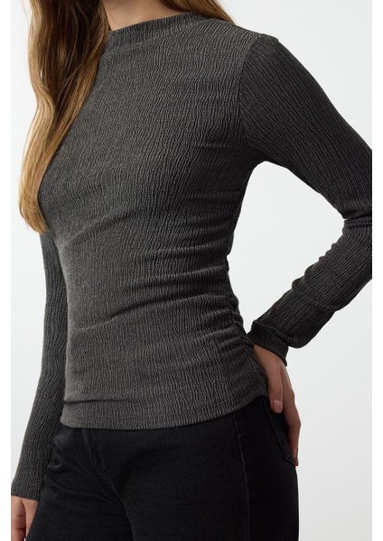 Stil Kadın Büzgü Drape Detaylı Normal Kalıp Bluz Regular Örme Slim Kalıp fiyatları