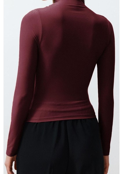 Kadın Moda Şık Üst Giyim Crop Dik Yaka Slim Kalıp Örme Büzgülü Kare Yaka Vücuda Oturan Esnek Bluz indirimleri