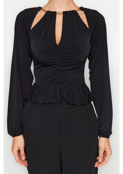 Kadın Moda Şık Regular Asimetrik Yaka Fitted Kalıp Örme Pencere Cut Out Detaylı Aksesuarlı Bluz