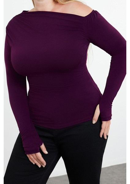 Kadın Moda Şık Büyük Beden Regular Asimetrik Yaka Fitted Kalıp Örme Büzgülü Tek Omuz Bluz