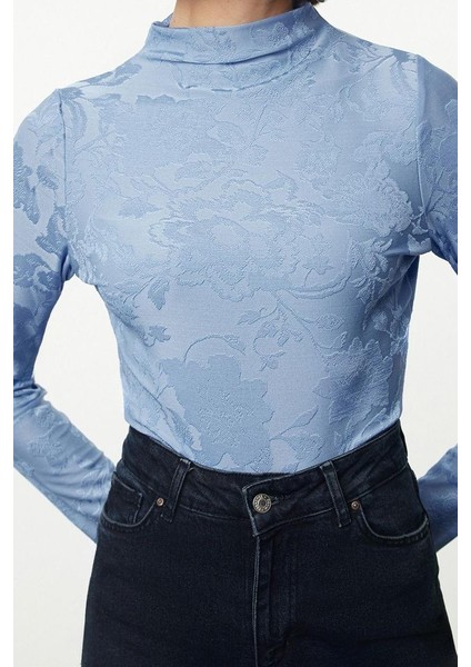 Kadın Moda Şık Üst Giyim Regular Dik Yaka Slim Kalıp Örme Jakarlı Fittted Vücuda Oturan Esnek Bluz