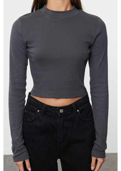 Stil Kadın Yıkamalı Fitted Vücuda Oturan Fitilli Esnek Bluz Crop Örme Slim Kalıp modelleri