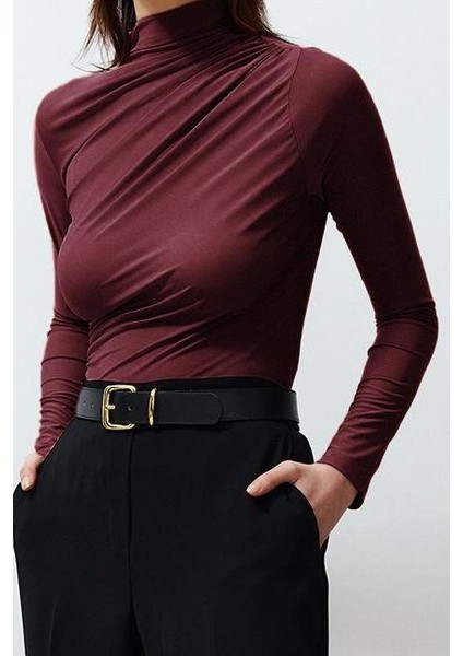 Stil Kadın Büzgülü Kare Yaka Vücuda Oturan Esnek Bluz Crop Örme Slim Kalıp fırsatları