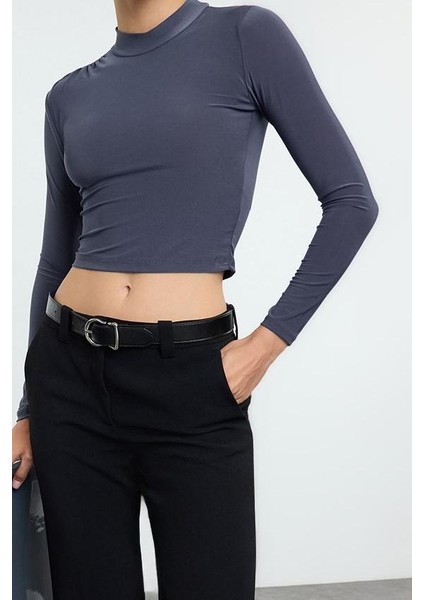 Stil Kadın Kolu Büzgü Detaylı Fitted Vücuda Oturan Esnek Bluz Crop Örme Slim Kalıp