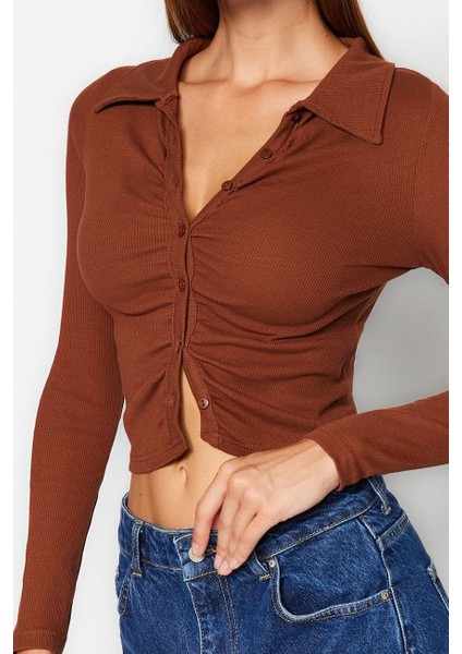 Kadın Moda Şık Crop Polo Yaka Slim Kalıp Örme Fitted Vücuda Oturan Fitilli Pamuklu Esnek Bluz fırsatları