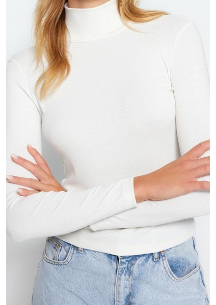 Stil Kadın Yumuşak Kumaşlı Fitted Vücuda Oturan Esnek Bluz Regular Örme Slim Kalıp fırsatları