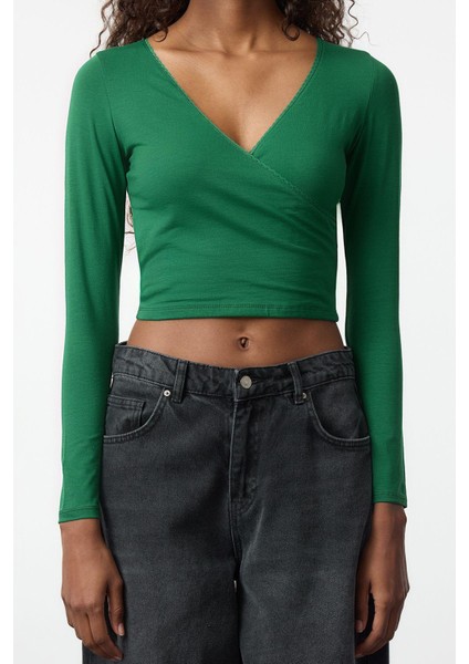 Stil Kadın Derin Yaka Dantel Detaylı Kol Pamuklu Esnek Bluz Crop Örme Slim Kalıp modelleri