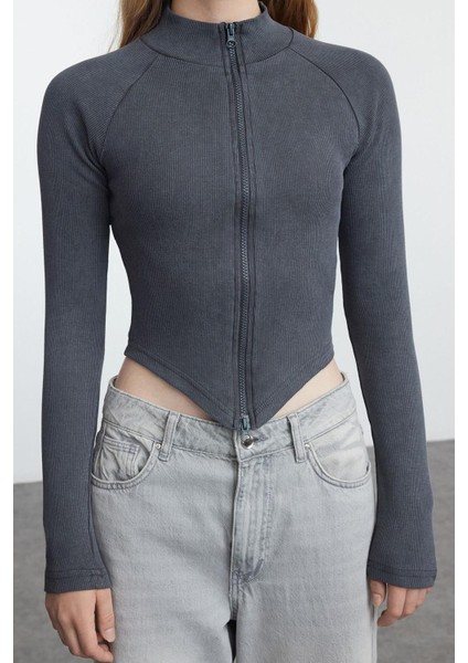 Stil Kadın Yıkamalı Fermuarlı Fitted Vücuda Oturan Fitilli Esnek Bluz Regular Örme Slim Kalıp modelleri