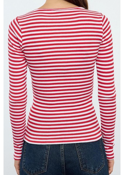 Stil Kadın Çıtçıtlı Fitted Vücuda Oturan Fitilli Esnek Bluz Regular Örme Slim Kalıp indirimleri
