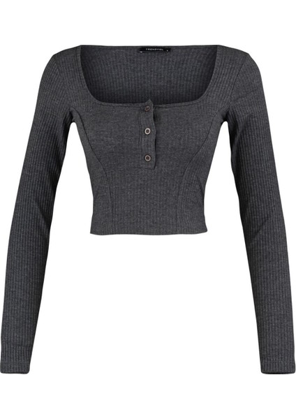 Kadın Moda Şık Crop Kare Yaka Slim Kalıp Örme Düğme Detaylı Fitted Vücuda Oturan Fitilli Esnek Bluz