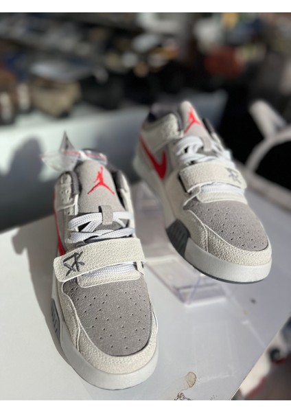 Travis Scot Sneaker modelleri