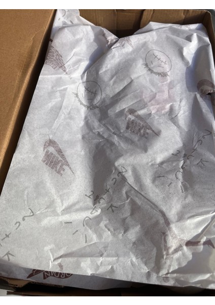 Travis Scot Sneaker fırsatları