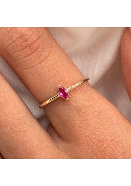 Gümüş Yüzük - Gümüş Yüzük - Markiz Ruby Taşlı Minimal Tasarım Tektaş Kadın 925 Ayar Gümüş Yüzük fırsatları