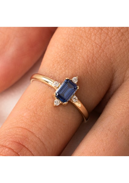 Gümüş Yüzük - Octagon Kesim Safir Taşlı 0.95 Karat Pırlanta Montorü Şık 925 Ayar Gümüş Yüzük fırsatları
