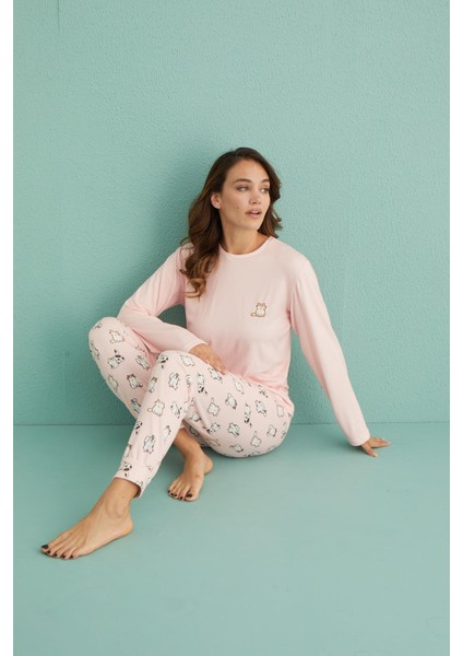 14101-5 Kadın Kedi Desenli Termal Kumaş Uzun Kol Pijama Takım