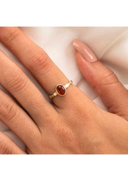 Tektaş Altın Yüzük - Doğal Akik Taşlı Tek Taş 14 Ayar Altın Kadın Yüzük