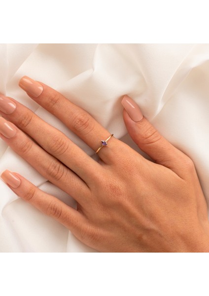 Tektaş Altın Yüzük - 14 Ayar Altın Ametist Taşlı Minimal Tek Taş Kadın Yüzük - Hediyelik Altın Yüzük indirimleri